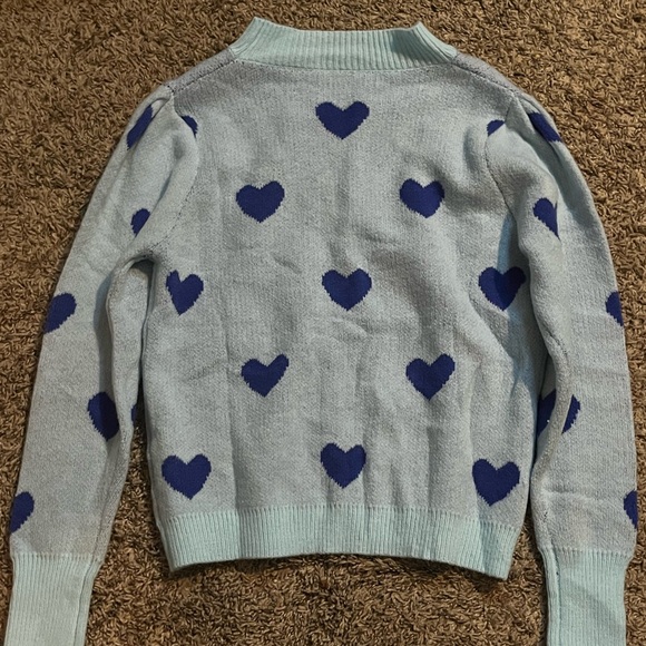 Heart Pattern Sweater - Picture 2 of 3